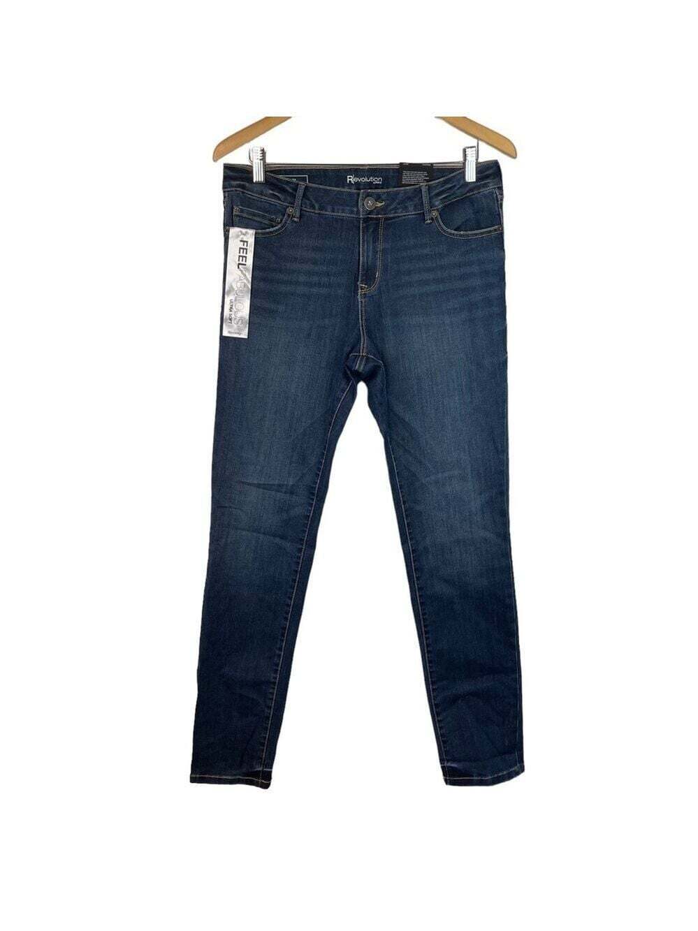 Revolution Brooke Slim Mid-Rise Medium Wash Creased Blue Denim Jeans 29x31”